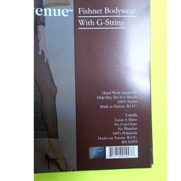 4-pack NWT Leg Avenue Fishnet dress and mesh G-string Thongs, White, One Size - Picture 3 of 6